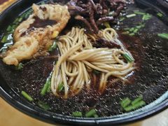 -小龙大肉面馆