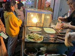 -许西美食一条街