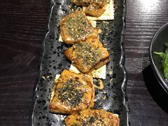 -HIHE Bistro·Oyster Bar(华熙live店)