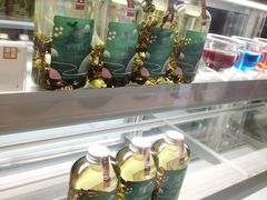 -奈雪的茶(湖滨银泰in77C区PRO店)