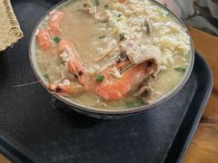 -珍记海鲜粥·海鲜粉