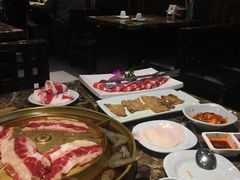 -猪啊牛呀羊啊铜盘烤肉(正大广场店)