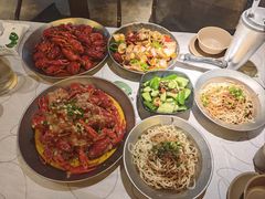 -巴厘龙虾·榜首油焖大虾(音乐学院·沿江酒馆店)