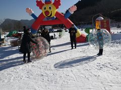 -济南卧虎山滑雪场
