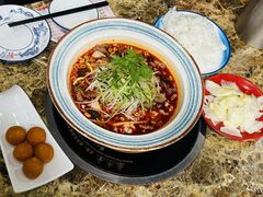 -顺水湾·牛肉牛杂火锅(驾鹤店)