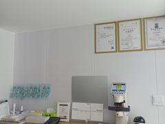 -发茂眼镜·蔡司依视路镜片(镇坪路店)
