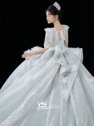 点击看大图 -艾拉·女王婚纱礼服馆
