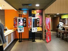 -麦当劳(世界城广场店)