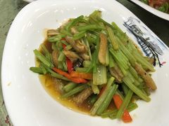 -乔家小院•本地小海鲜•非遗驴肉(万年泉路店)