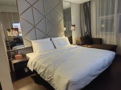 -桔子酒店（上海静安寺武宁路地铁站店）(原静安寺余姚路店)