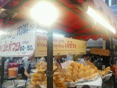 -芒果糯米饭摊子