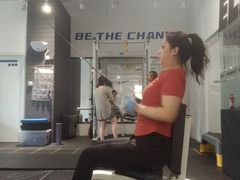 -汗水空间私教健身连锁(SM广场店)
