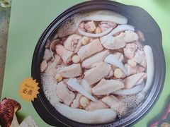 -烹然四季椰子鸡火锅(团结湖总店)