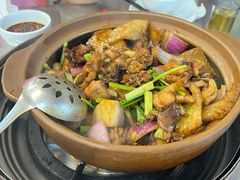 -胡须佬鸡煲四季火锅店(石厦西村直营店)