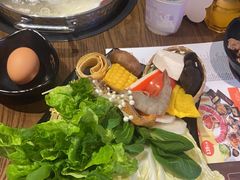 -呷哺呷哺 小火锅 (浦东新欧尚超市店)
