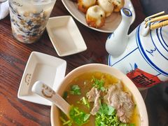 牛肉粉丝汤-哑巴生煎(临顿路店)