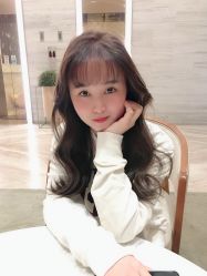 -PE SALON