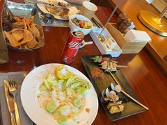 -东西风牛排馆周末烧烤自助(首都机场希尔顿店)