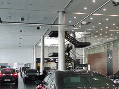 -天津波士信达奔驰4S店(卫津南路店)