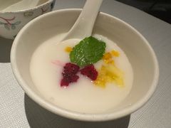 -沿途四季·云南菜·诗酒茶(蓝色港湾店)
