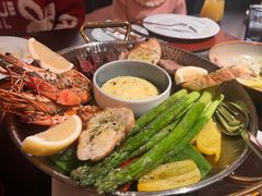 -卡佩罗意大利餐厅及酒吧Al Cappello Trattoria