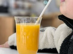 -露露家咖啡店