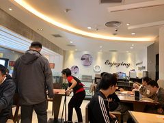 -必胜客(WOW中心城店)