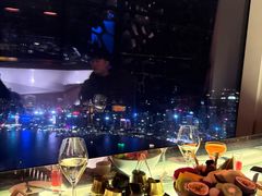 -OZONE 顶楼酒吧(香港丽思卡尔顿酒店)
