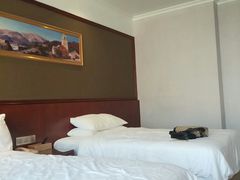 -维也纳酒店(广州番禺市桥地铁站店)