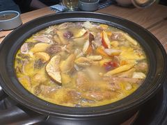 -一朵菌·野生菌探索家火锅(南亚店)