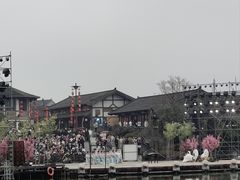 -茅山东方盐湖城景区