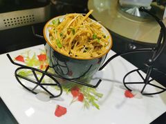 香椿茴伴豆油皮-茶叁酒肆·楚味江湖(菱角湖店)