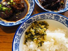 -张家巷美食(南浔店)