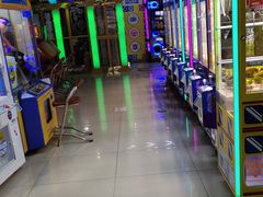 -星悦蓝海欢乐园(石路天虹店)