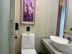-麗枫酒店(深圳机场福永地铁站店)
