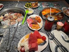 -阪尚皇·原切牛排·烤肉火锅自助(北京路店)