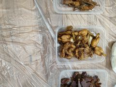 卤牛蛙-蓝精灵饺子店