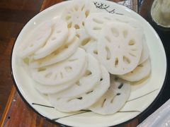 -三里屯土灶炖公鸡地锅鸡(江东店)