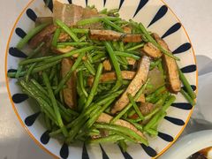 芦蒿香干咸肉-金锅小厨(乐活街店)