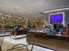 -VENCHI 闻绮(北京国贸商城店)