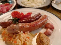 -羽深肉铺 Steak & Wine