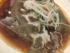清蒸多宝鱼-国人川菜(李家村建东街店)