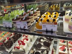 -巴黎优朵烘焙馆(菱角湖壹号店)