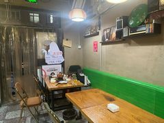 -蜗牛小馆醉乡民谣云南菜(惠新西里店)