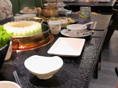 -得意咚瓜·顺德鱼生·冬瓜火锅(深圳首店)