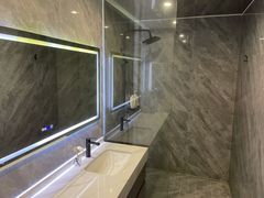 -CXFIT 陈徐健身工作室(凯旋店)