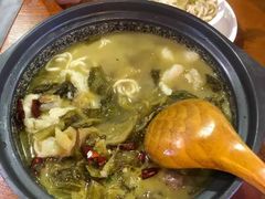 -周鱼小馆石锅酸菜鱼(活力汇店)