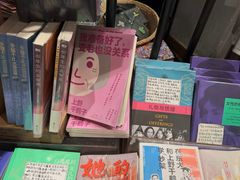 -橡皮书店(翠湖北路店)