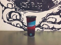 石榴仲夏梦-星巴克(北京三里屯SOHO一店)