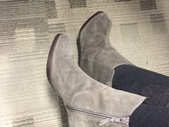 -STUART WEITZMAN(静安嘉里中心店)